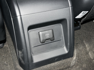 20222.0L e:HEV A п؅^