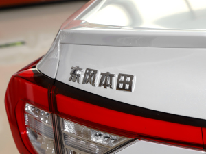 2022180TURBO CVTҫ ^