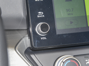 2022180TURBO CVT {(dio)(ji)