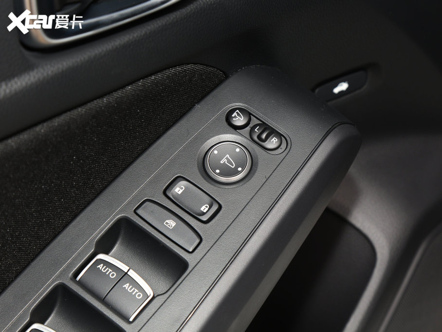 2023˼ 240TURBO CVTńӡCλ؄e