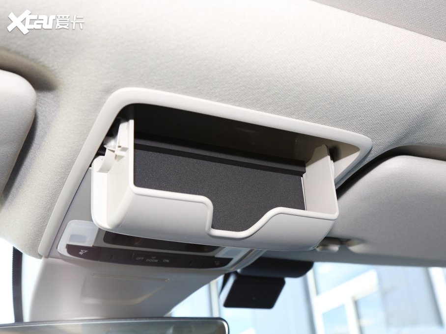 2023˼ 240TURBO CVTſءCλ؄e