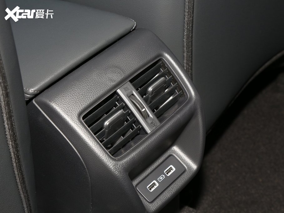 2023˼ 240TURBO CVTſءCλ؄e