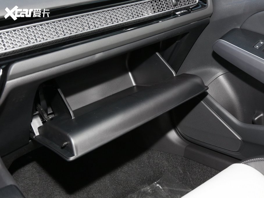 2023˼ 2.0L e:HEV ٰ