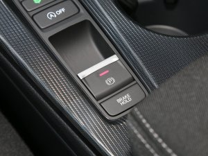2023款240TURBO CVT劲动·C位客特别版 驻车制动器