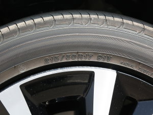 20232.0L e:HEV h ݆̥Ʒ