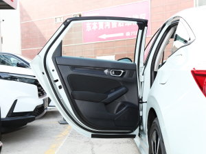 2023款2.0L e:HEV 先锋版 左后车门