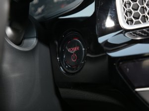 20232.0L e:HEV J п؅^