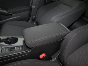 2023款240TURBO CVT劲势版 中央扶手箱