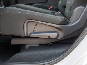 2023240TURBO (q) 5 g