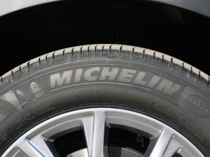 2023240TURBO  5 ݆̥Ʒ