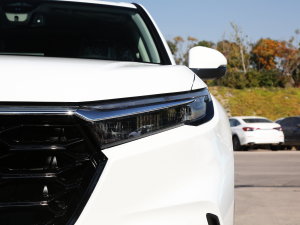 2023240TURBO (q) 5 (x)(ji)^