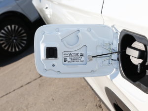 2023240TURBO (q) 5 (x)(ji)^