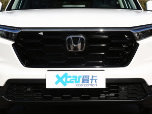 2023款240TURBO 四驱臻享版 5座 中网
