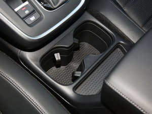 2023240TURBO  5 ǰű