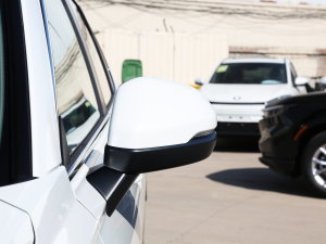 2023240TURBO (q)hа 5 (x)(ji)^