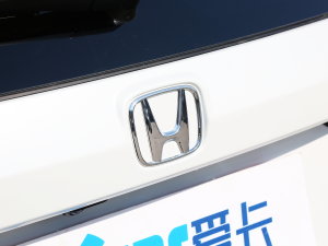 2023款240TURBO 两驱锋尚版 5座 细节外观