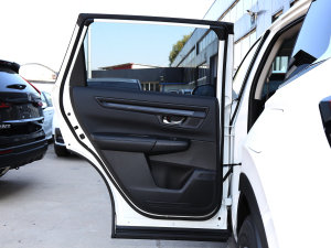 2023240TURBO hа 5 ܇T