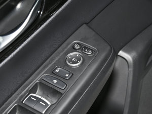 2023240TURBO (q) 7 п؅^(q)