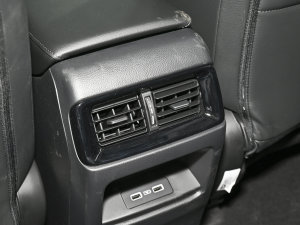 2023240TURBO (q) 7 п؅^(q)