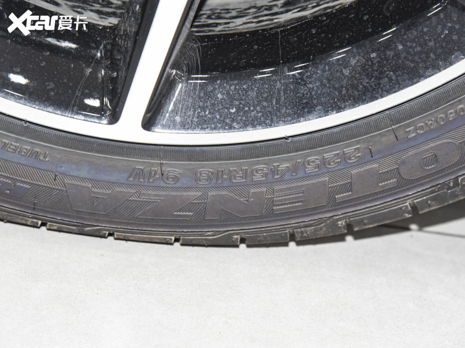 2023˼HATCHBACK HATCHBACK 240TURBO CVTOh