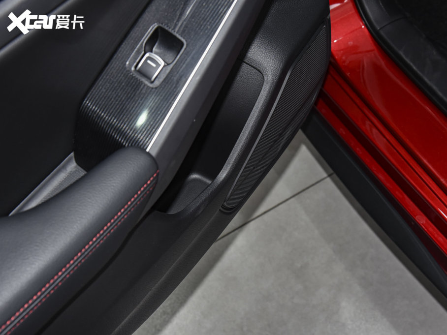 2023˼HATCHBACK HATCHBACK 240TURBO CVTOh