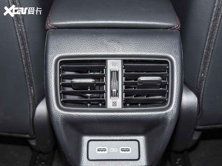 2023��˼��HATCHBACK HATCHBACK 240TURBO CVT�O�h��