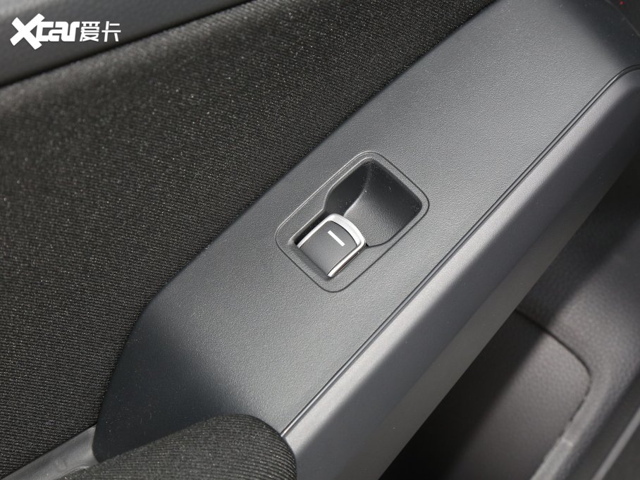 2023˼HATCHBACK HATCHBACK 240TURBO CVTOS