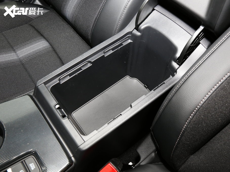 2023˼HATCHBACK HATCHBACK 240TURBO CVTOJ