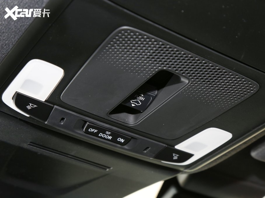 2023˼HATCHBACK HATCHBACK 240TURBO CVTOJ