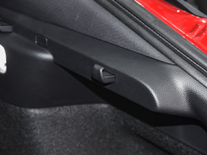 2023HATCHBACK 240TURBO CVTOh g