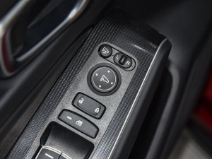 2023HATCHBACK 240TURBO CVTOh п؅^