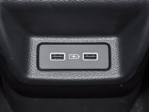 2023HATCHBACK 240TURBO CVTOh п؅^