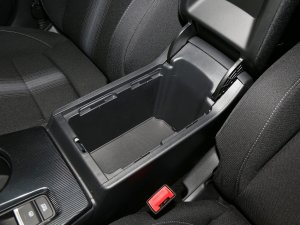 2023HATCHBACK 240TURBO CVTOS g