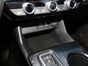 2023HATCHBACK 2.0L e:HEV Oװ g