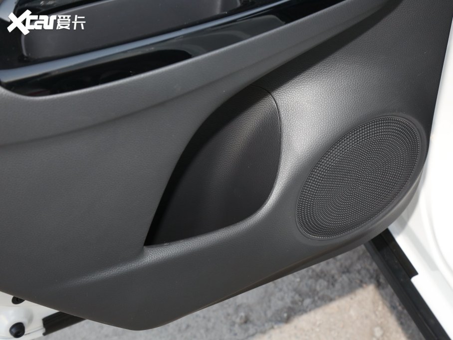 2023LIFE 1.5L CVT CRO-SS`Ȥ