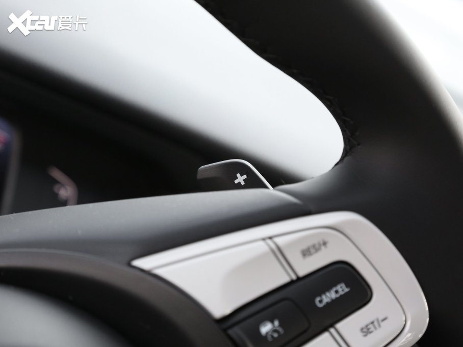 2023��LIFE 1.5L CVT CRO-SS�`Ȥ��