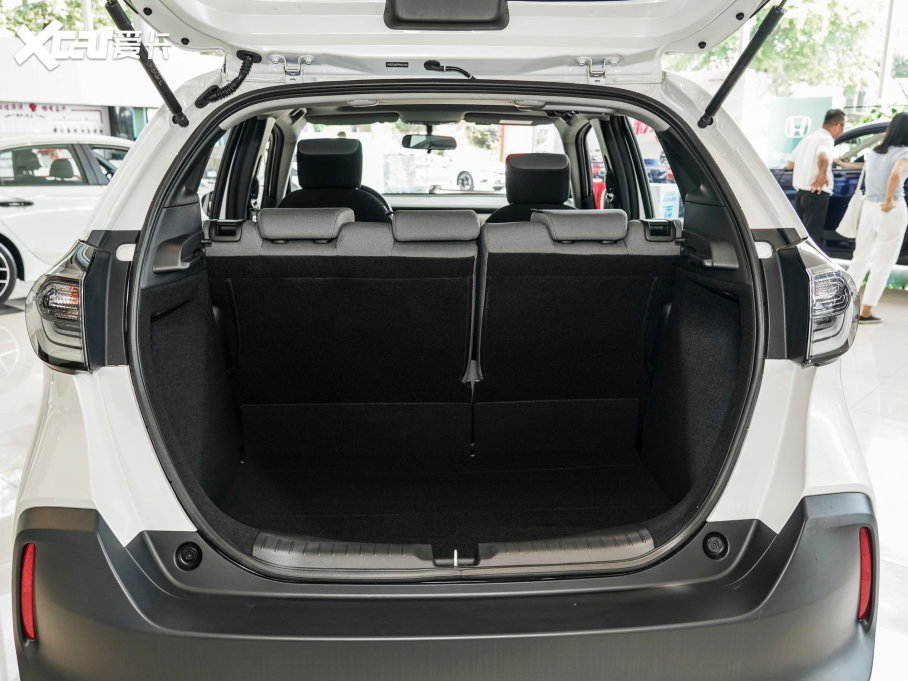 2023LIFE 1.5L CVT CRO-SȤ