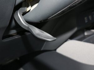 20231.5L CVT CRO-SS`Ȥ п؅^