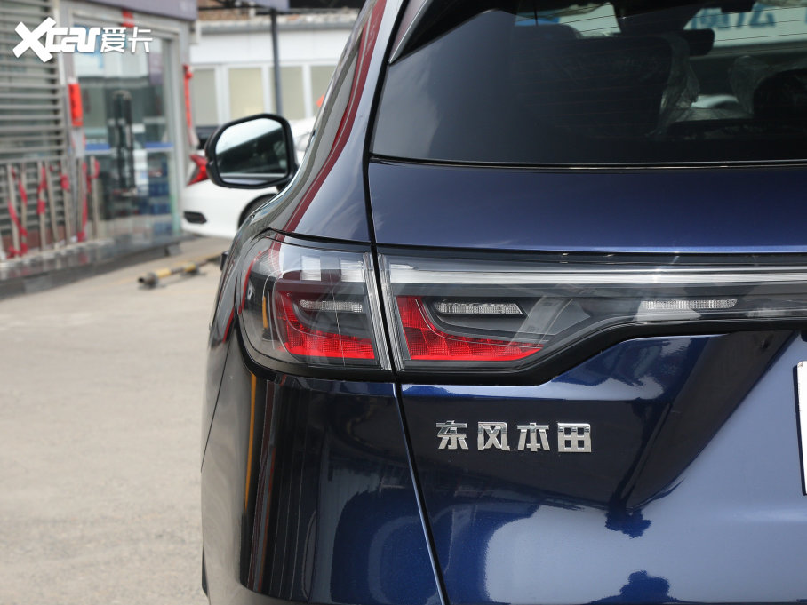 2023���HR-V 240TURBO ���°�