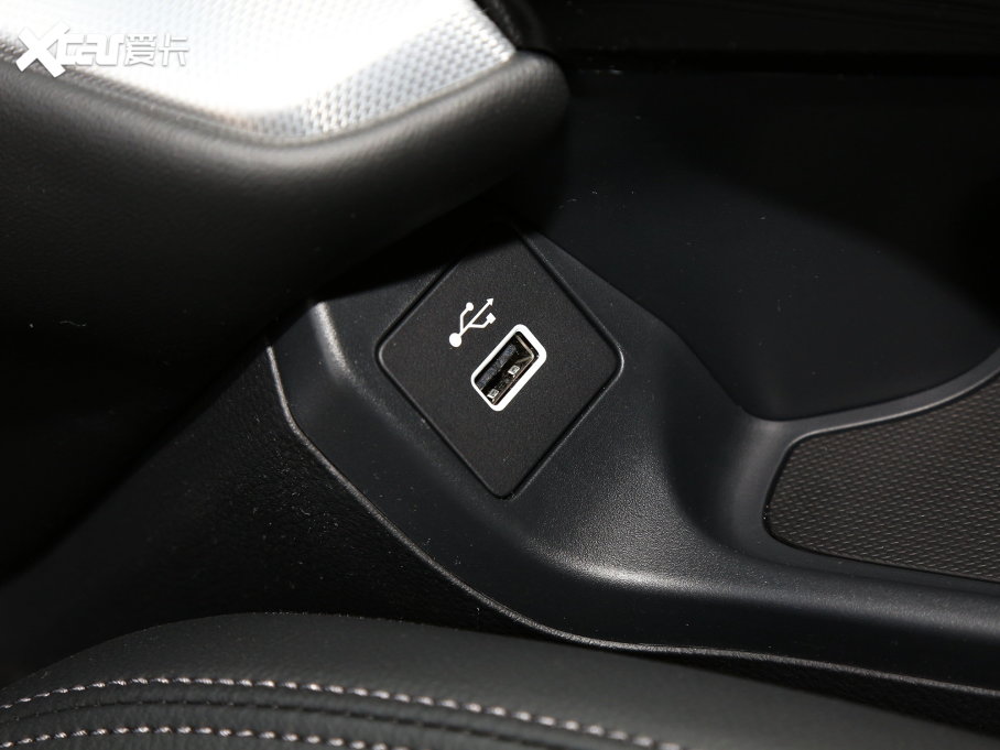 2023HR-V 240TURBO °