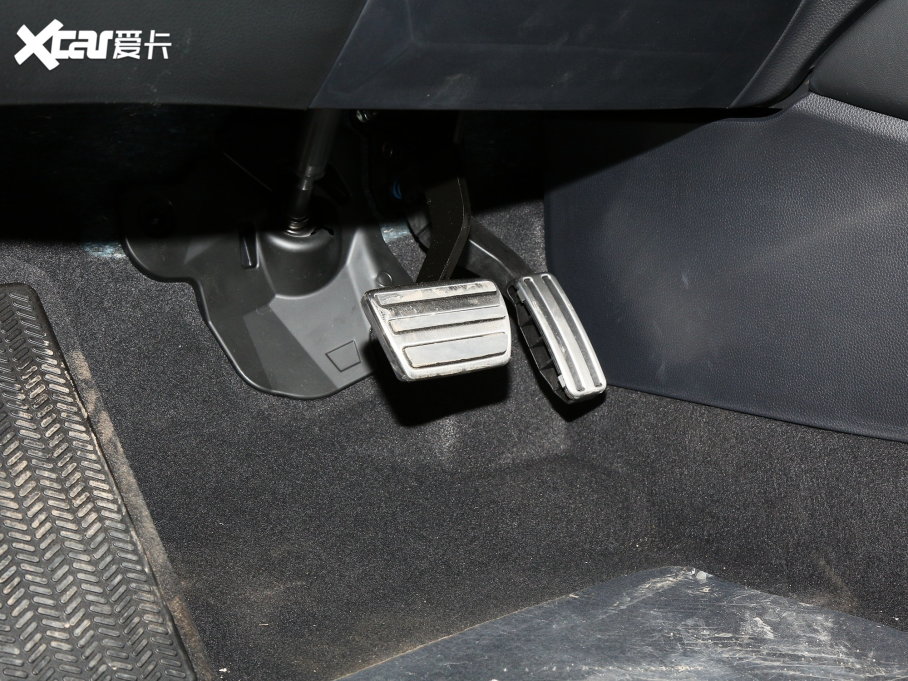 2023HR-V 240TURBO °