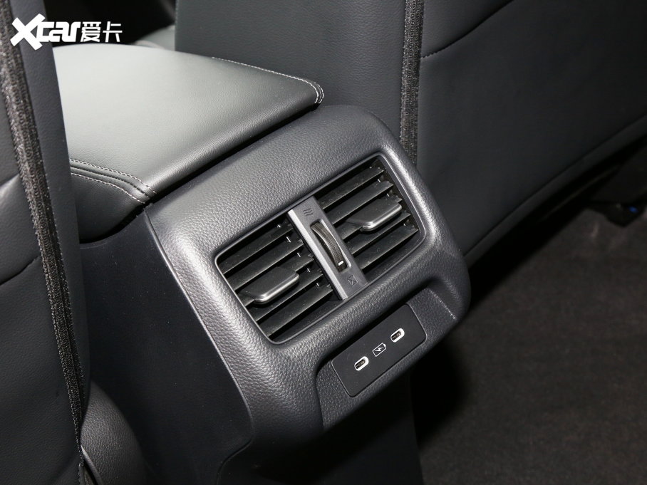 2023HR-V 240TURBO °