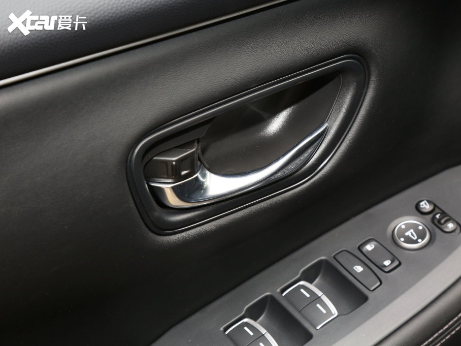 2023HR-V 240TURBO °