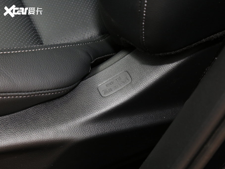 2023HR-V 240TURBO °