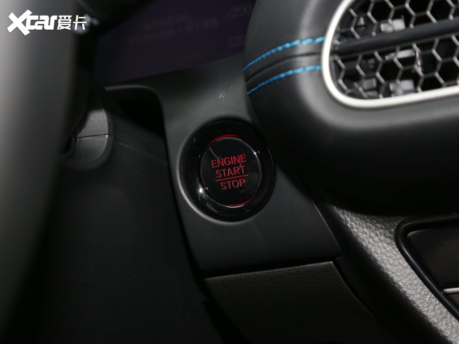 2023HR-V 240TURBO ų