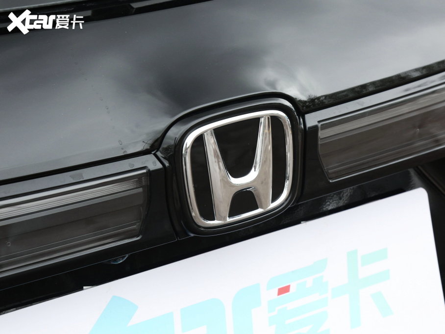 2023HR-V 240TURBO 