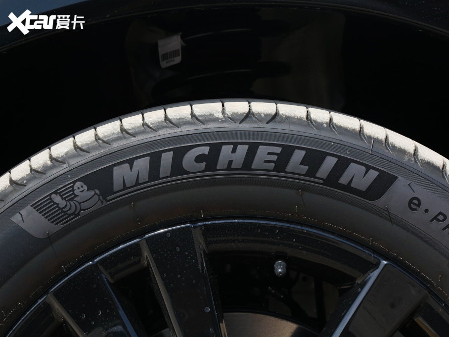 2023���HR-V 2.0L e:HEV ���ǰ�