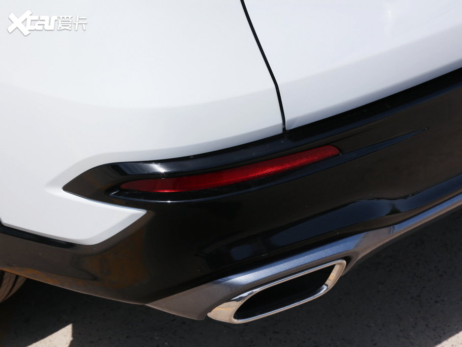 2023���HR-V 2.0L e:HEV ��(d��ng)�ǰ�