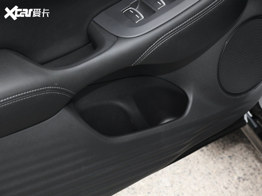 2023HR-V 2.0L e:HEV ǰ