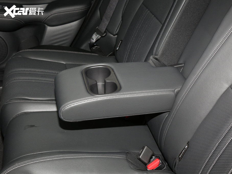 2023HR-V 2.0L e:HEV ǰ